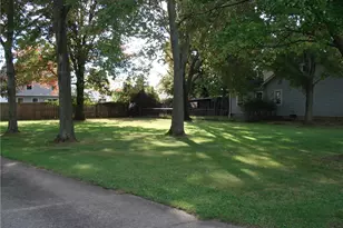 1339 E 343rd St, Eastlake, OH 44095 - Photo 4