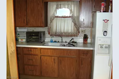 1339 E 343rd Street, Eastlake, OH 44095 - Photo 14