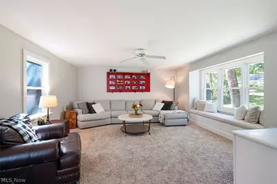 150 E Warner Road, Akron, OH 44319 - Photo 18