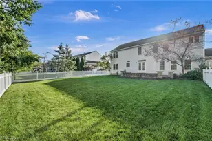2983 Clearbrook Dr, Avon, OH 44011 - Photo 4