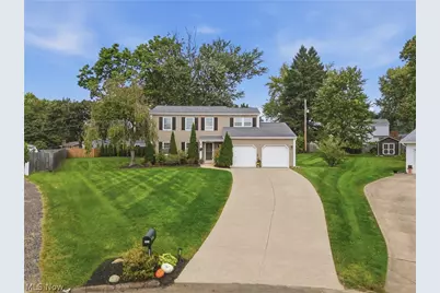 5224 Oakbriar Circle NE, Canton, OH 44705 - Photo 2