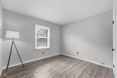 5224 Oakbriar Circle NE, Canton, OH 44705 - Photo 30