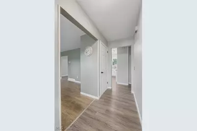 5224 Oakbriar Circle NE, Canton, OH 44705 - Photo 14