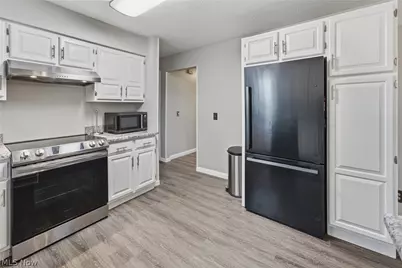 5224 Oakbriar Circle NE, Canton, OH 44705 - Photo 22