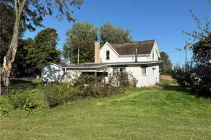 22203 Main St, West Lafayette, OH 43845 - Photo 12