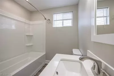 1716 Robindale Street, Wickliffe, OH 44092 - Photo 20