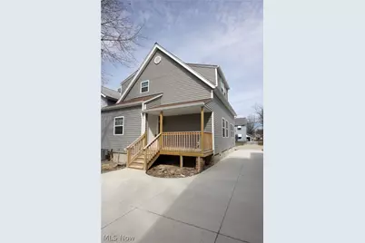 1716 Robindale Street, Wickliffe, OH 44092 - Photo 2