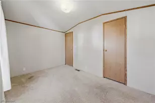 1233 Monterey Blvd NW, North Canton, OH 44720 - Photo 18