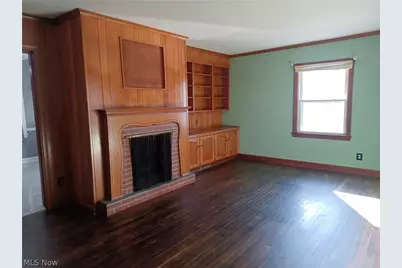 937 Mathews, Youngstown, OH 44512 - Photo 2