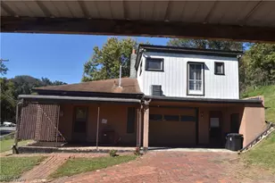 614 Columbus Ave, Martins Ferry, OH 43935 - Photo 24