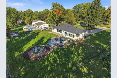 656 N Hidden Valley Road, Cuyahoga Falls, OH 44223 - Photo 38