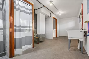 1302 East Ave, Akron, OH 44307 - Photo 26