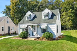 3735 Yale Ave NW, Canton, OH 44709 - Photo 2