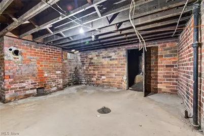 1232 Logan Avenue NW, Canton, OH 44703 - Photo 40