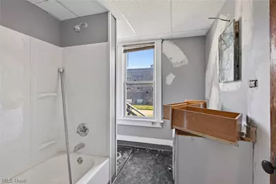 1226 Logan Avenue NW, Canton, OH 44703 - Photo 20