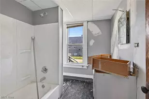 1226 Logan Ave NW, Canton, OH 44703 - Photo 20