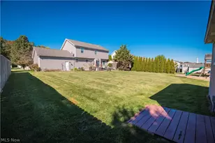 10465 Carrousel Woods Dr, New Middletown, OH 44442 - Photo 30