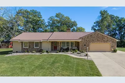 2574 E Newman Street, Zanesville, OH 43701 - Photo 1