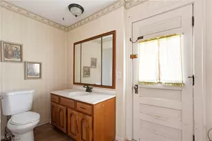 1649 Gibbs Ave NE, Canton, OH 44705 - Photo 16