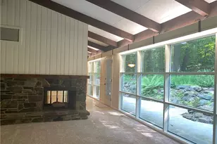 17079 Cats Den Rd, Chagrin Falls, OH 44023 - Photo 10