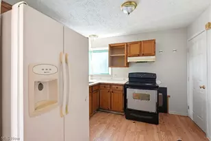 703 14th St NE, Canton, OH 44714 - Photo 8