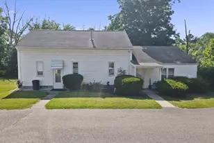 1887 W Beech St, Alliance, OH 44601 - Photo 2