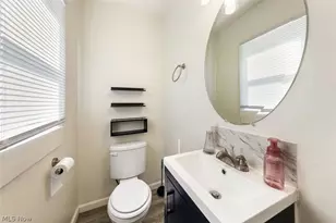1184 Orlando Ave, Akron, OH 44320 - Photo 12