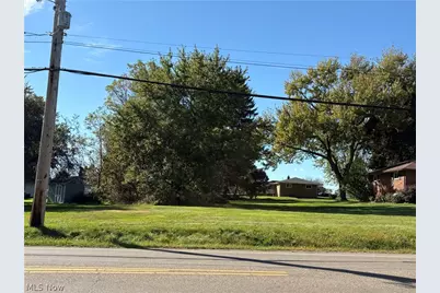 6017 Middlebranch Avenue NE, Canton, OH 44721 - Photo 2