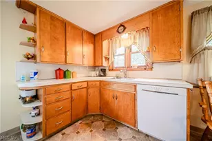 117 Smucker St, Orrville, OH 44667 - Photo 12
