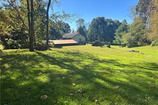10693 Cadiz Rd, Cambridge, OH 43725 - Photo 10