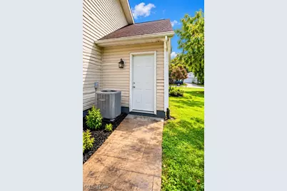 849 Derby Drive, Painesville, OH 44077 - Photo 12