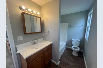 7704 Brinsmade Avenue, Loveland, OH 44102 - Photo 18