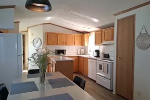 2656 Lake Breeze, Madison, OH 44057 - Photo 12