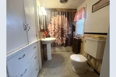 501 Mineola Avenue, Akron, OH 44320 - Photo 16