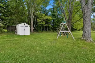3864 State Rd S, Ashtabula, OH 44004 - Photo 46