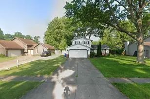 4812 Briarwood Dr, Lorain, OH 44053 - Photo 38
