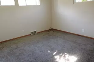222 Stoddard Ave, Akron, OH 44313 - Photo 8