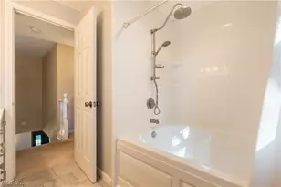 6945 Ponteberry St NW, Canton, OH 44718 - Photo 36