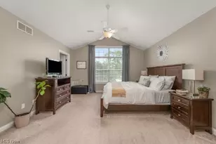 1359 Rome Cir, Grandview Heights, OH 44147 - Photo 12