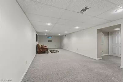 1745 Orchard Drive, Akron, OH 44333 - Photo 24