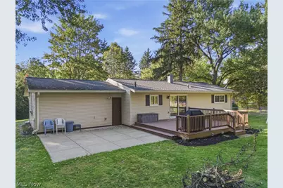 1745 Orchard Drive, Akron, OH 44333 - Photo 28