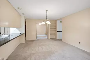 5851 Mills Creek Ln, North Ridgeville, OH 44039 - Photo 14