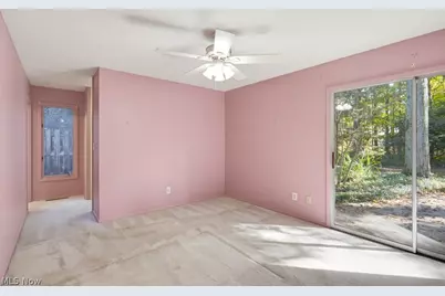 5851 Mills Creek Lane, North Ridgeville, OH 44039 - Photo 6