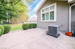 115 Ambleside Way, Amherst, OH 44001 - Photo 34