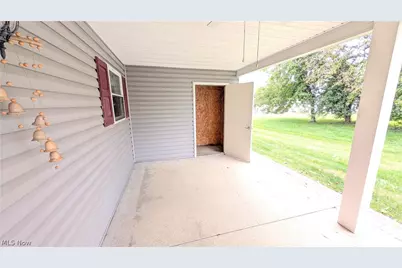 719 Oak Tree Lane, Belpre, OH 45714 - Photo 34