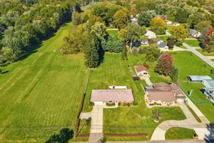 3677 Johnson Rd, Norton, OH 44203 - Photo 6