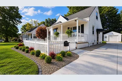 571 E Lake Avenue, Barberton, OH 44203 - Photo 4