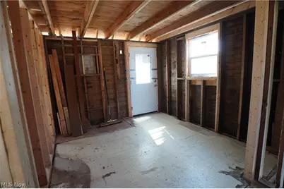 4149 Arrel Road, Youngstown, OH 44514 - Photo 6