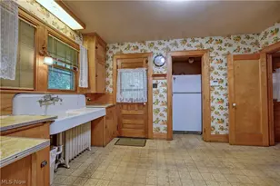 226 Storer Ave, Akron, OH 44302 - Photo 22
