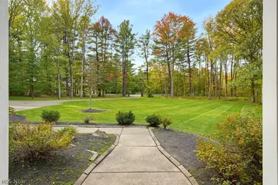 10900 Stafford Road, Chagrin Falls, OH 44023 - Photo 6